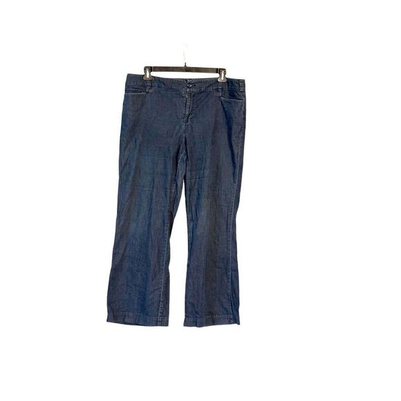 INC Woman’s Soft Denim Blue Jeans - Picture 1 of 6